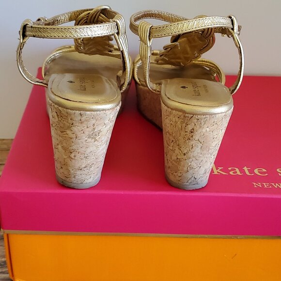KATE SPADE WEDGE SANDALS Size 6 Gold Leather - Picture 5 of 7